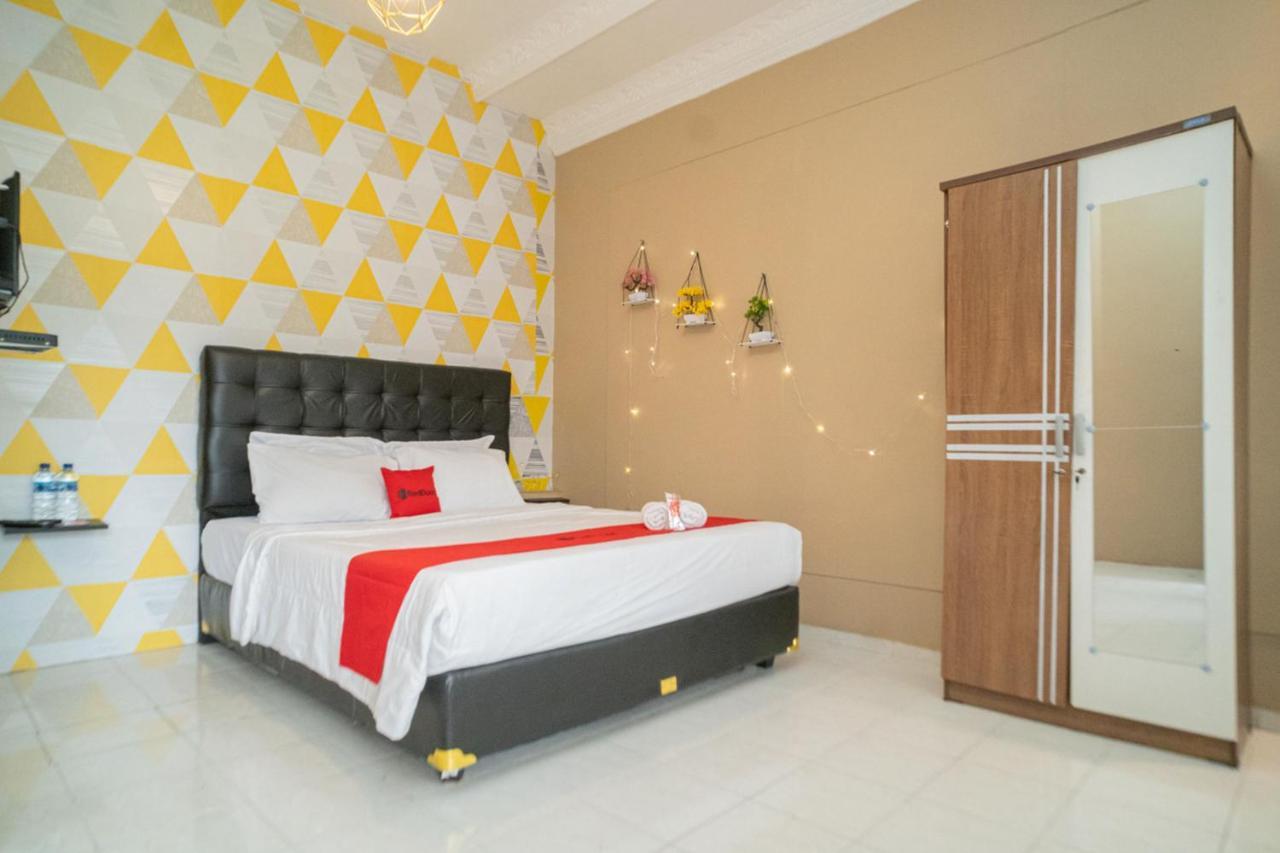 Reddoorz Near Taman Safari 2 Hotel Bogor Luaran gambar