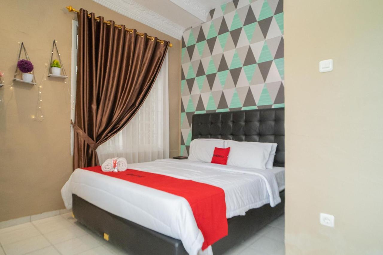 Reddoorz Near Taman Safari 2 Hotel Bogor Luaran gambar